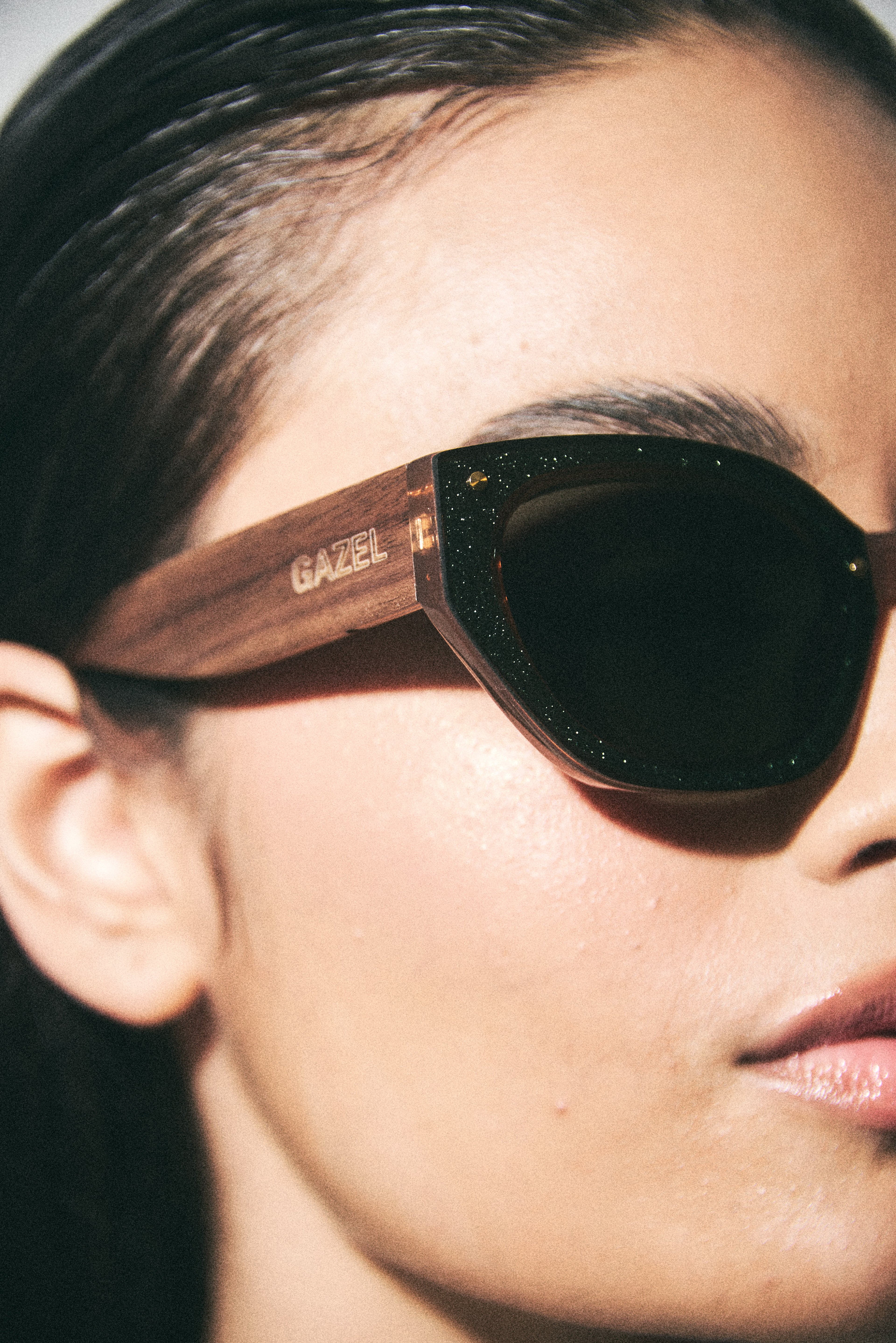Lente Glitt Brown