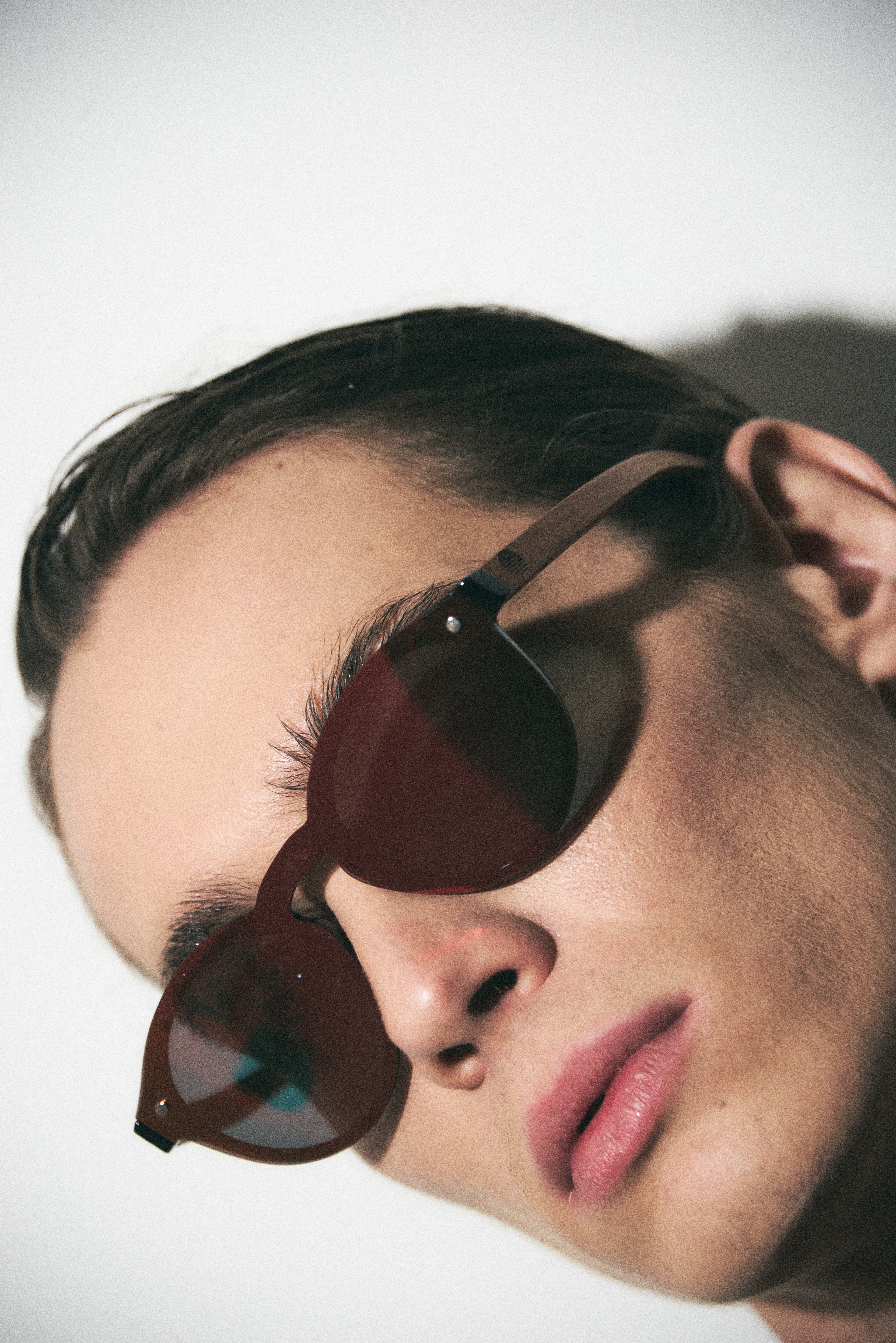 Lente Face Red