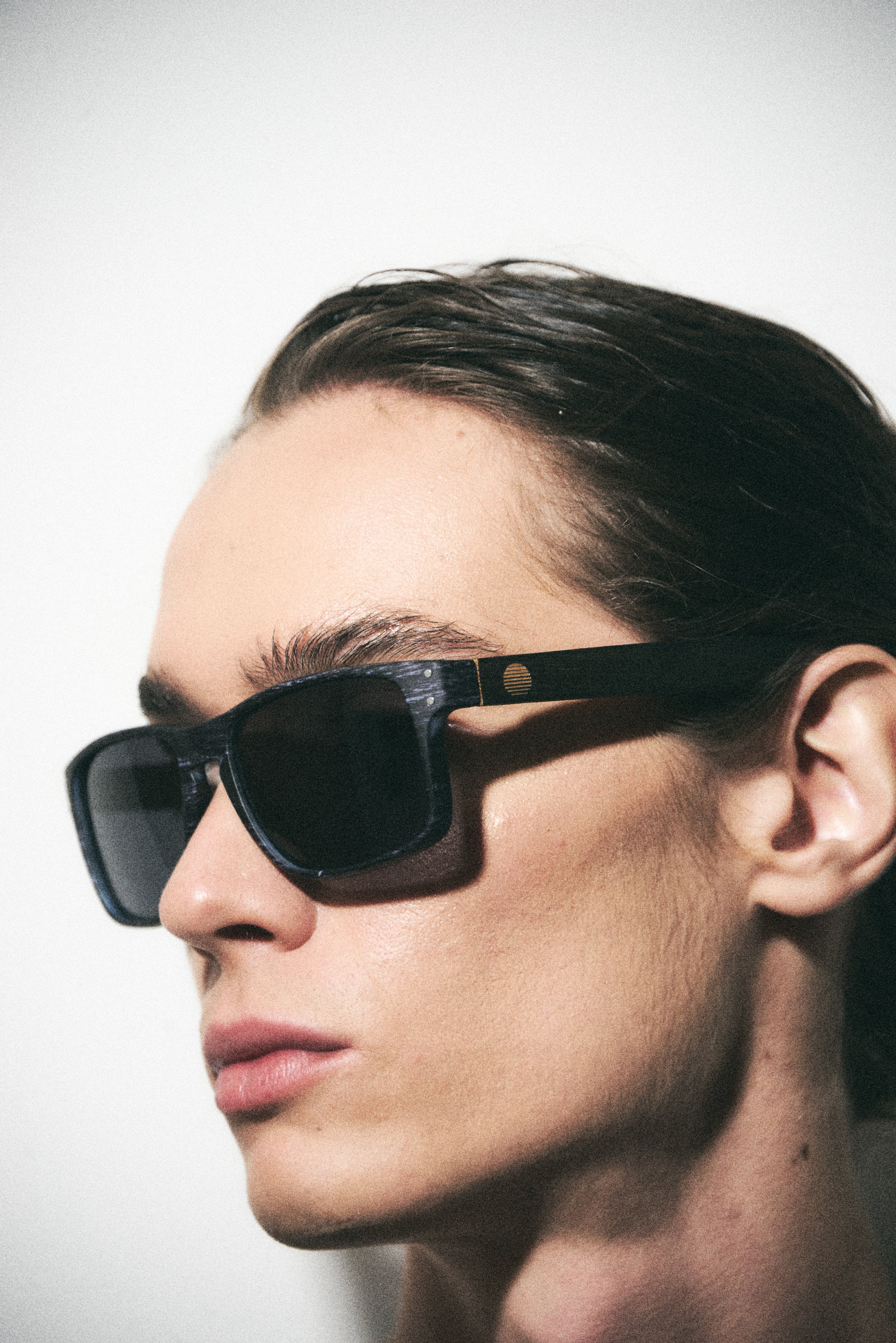 Lente Tide Black Vintage