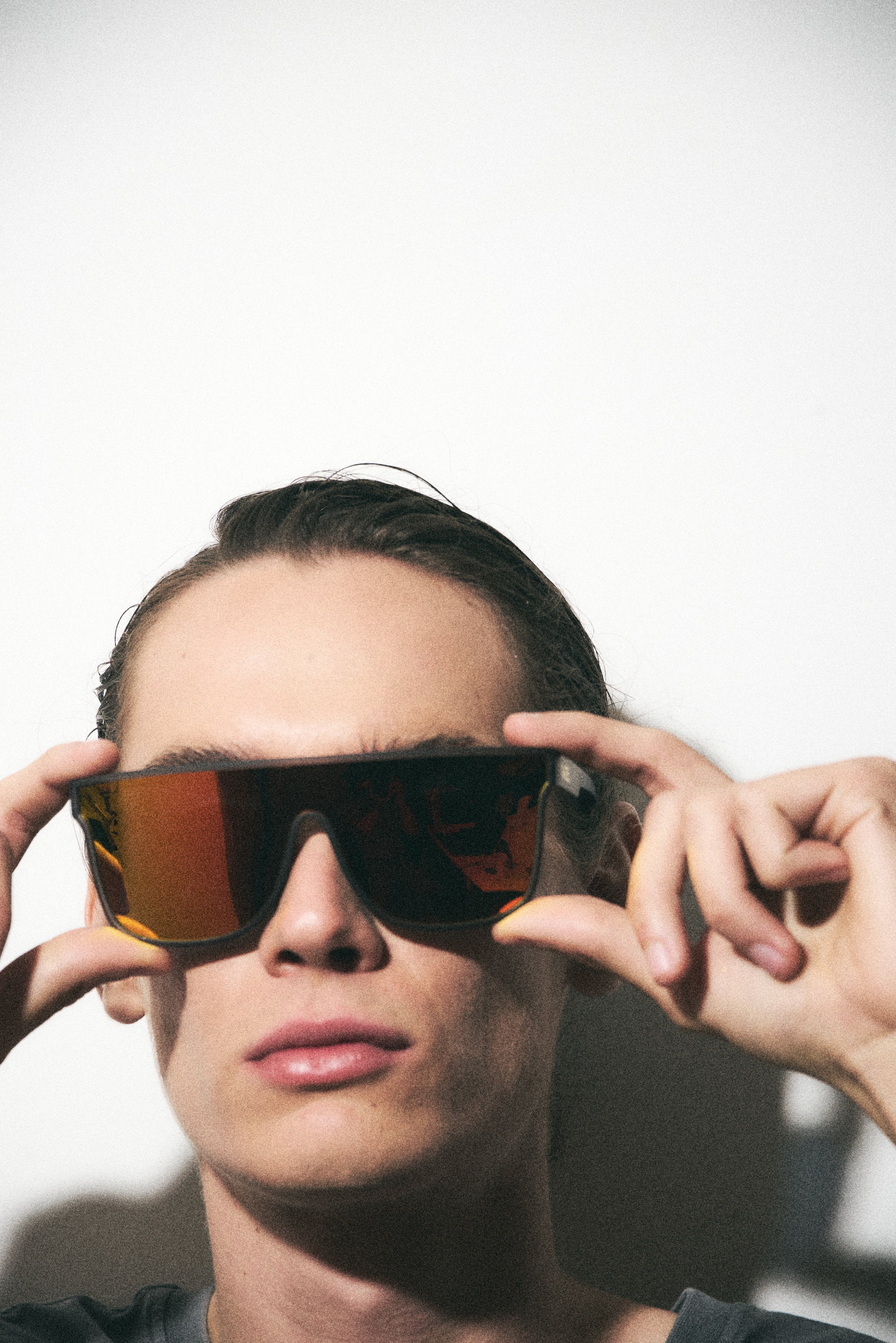 Lente California Red M/C