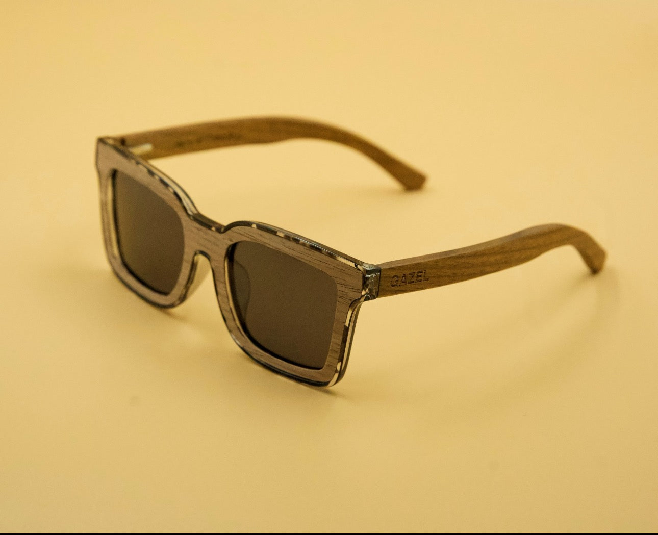 Lente Koa Black Print