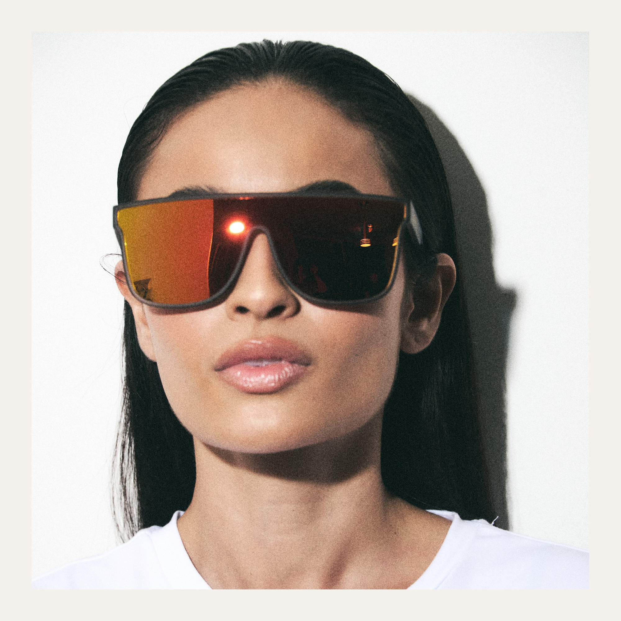 Lente California Red M/C